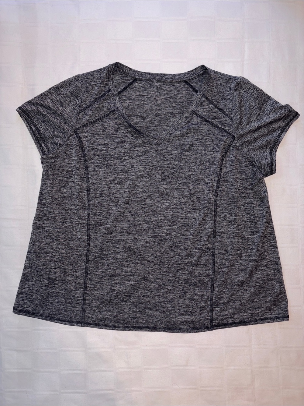 Gray V-Neck Short Sleeve Active Tee - Unbranded